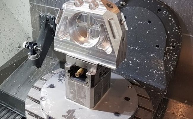 Fabrication de pièces chez H2 mécanique